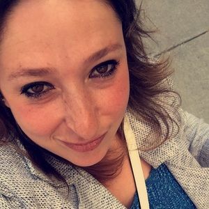 Meet your Posher, Faina